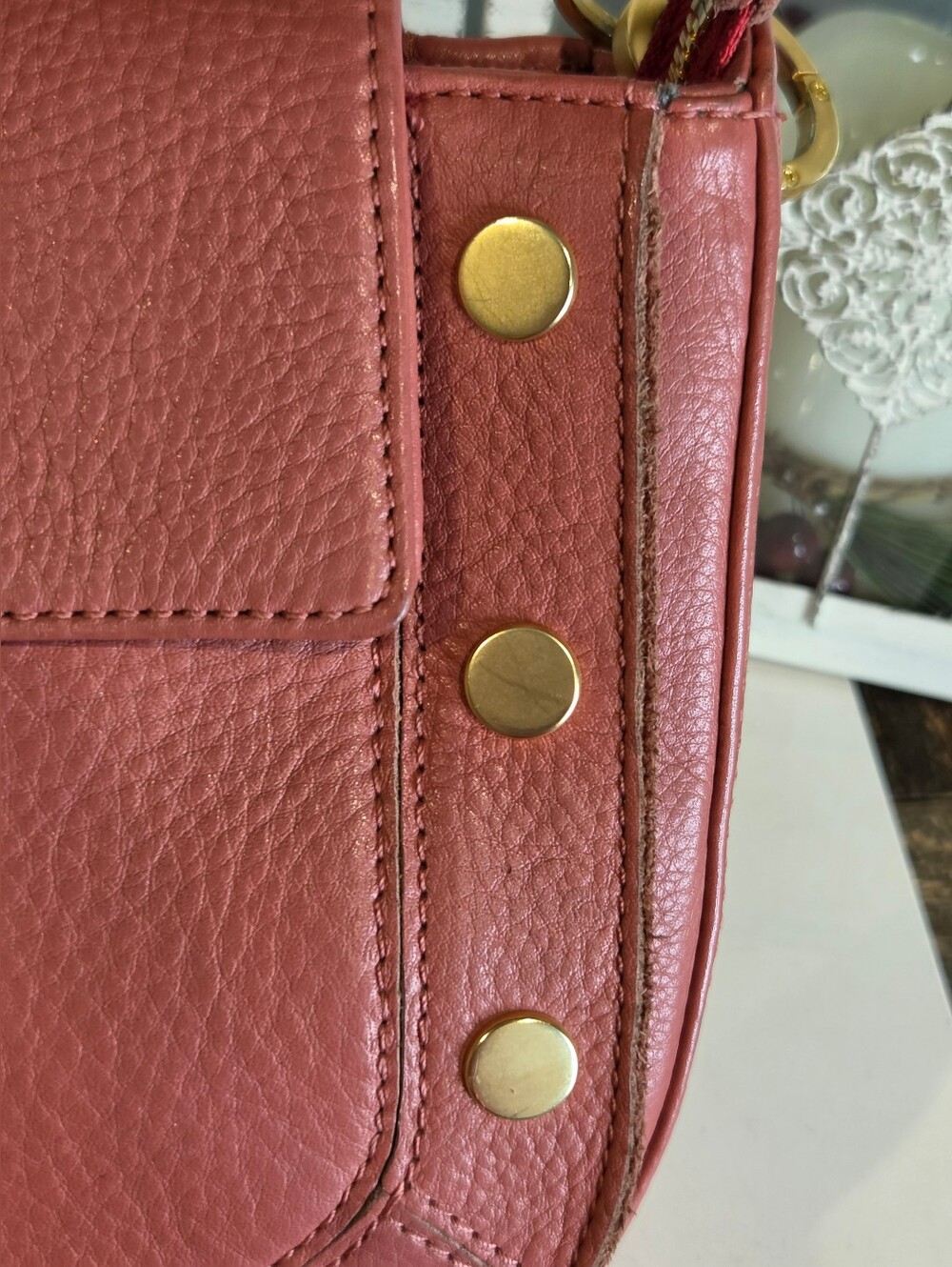 Hammitt Kayce Saddle Med Crossbody - RARE Rouge Pink & Brushed Gold-2023 - Picture 2 of 16